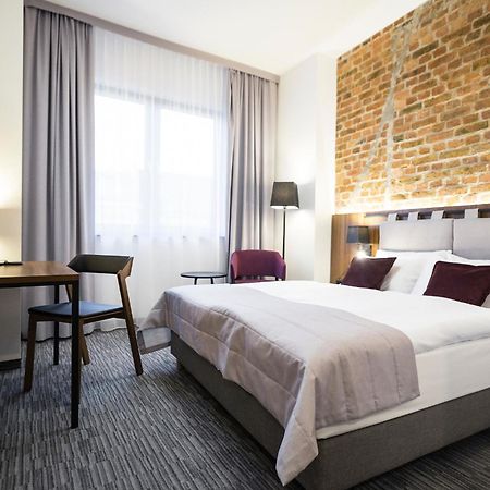 Best Western Hotel Mariacki Катовице Екстериор снимка